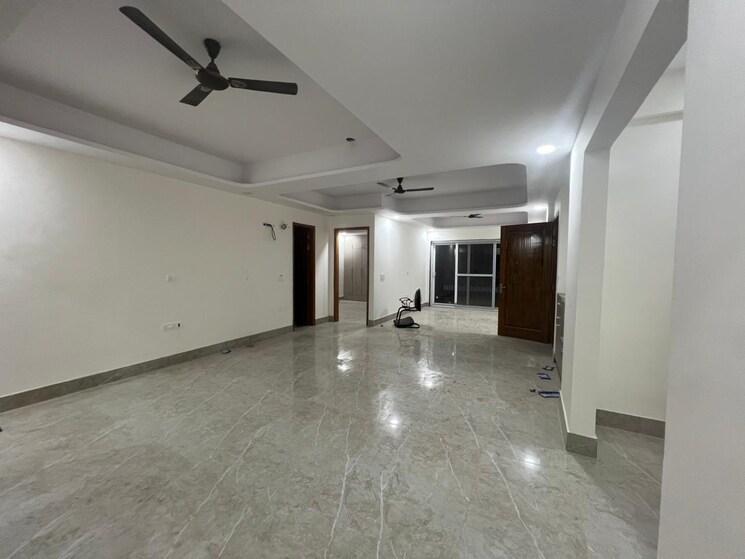 Room, m3m-atrium 3 Bedroom 1550 Sq.Ft. Builder Floor In Sector 57 Gurgaon 9325826