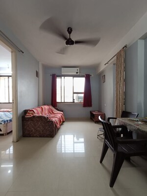 2 BHK Apartment For Rent in Kukreja Sai Deep, Chembur