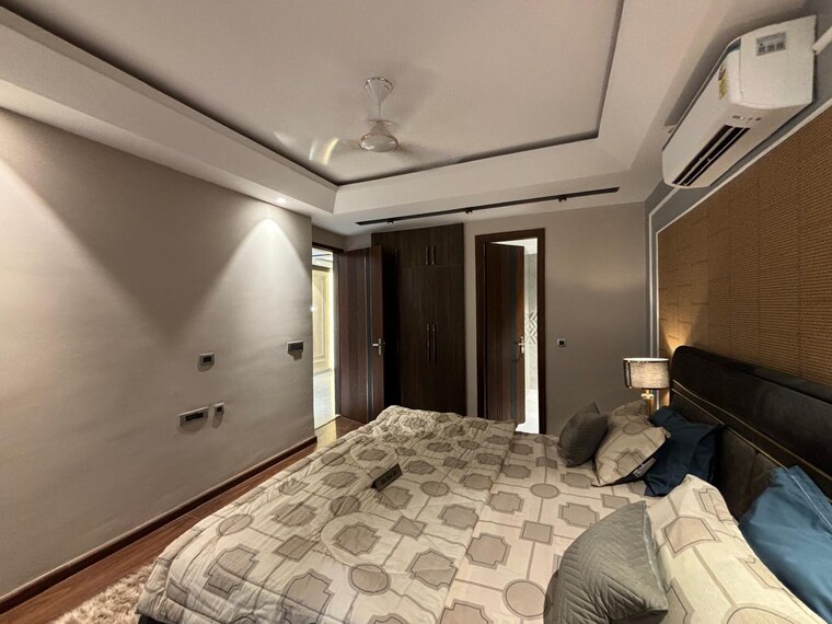 Bedroom, ansal-api-versalia 4 Bedroom 2250 Sq.Ft. Builder Floor In Sector 67a Gurgaon 9325869