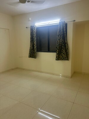 Room in 2.5 BHK Apartment at New Front Anjor, Baner – for Rent