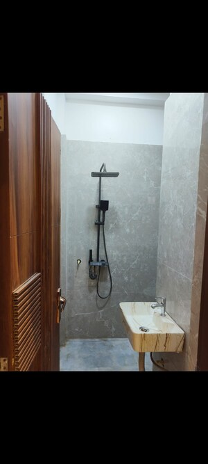 Bathroom in 2 BHK Builder Floor at Kshitij Complex Vaishali, Vaishali Sector 4 – for Sale