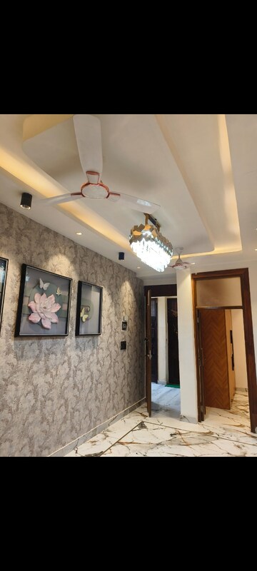 Furnished Amenities in 2 BHK Builder Floor at Kshitij Complex Vaishali, Vaishali Sector 4 – for Sale