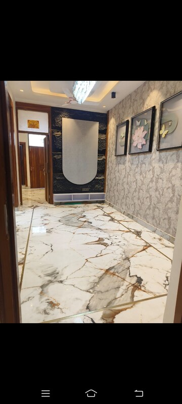 Bedroom in 2 BHK Builder Floor at Kshitij Complex Vaishali, Vaishali Sector 4 – for Sale