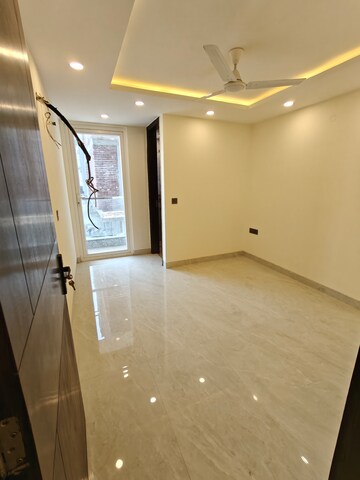 Kitchen in 3 BHK Builder Floor at Sultanpur – for Rent