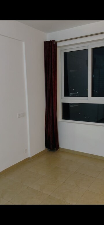 3 BHK Apartment For Rent in Sushma Valencia, International Airport Road