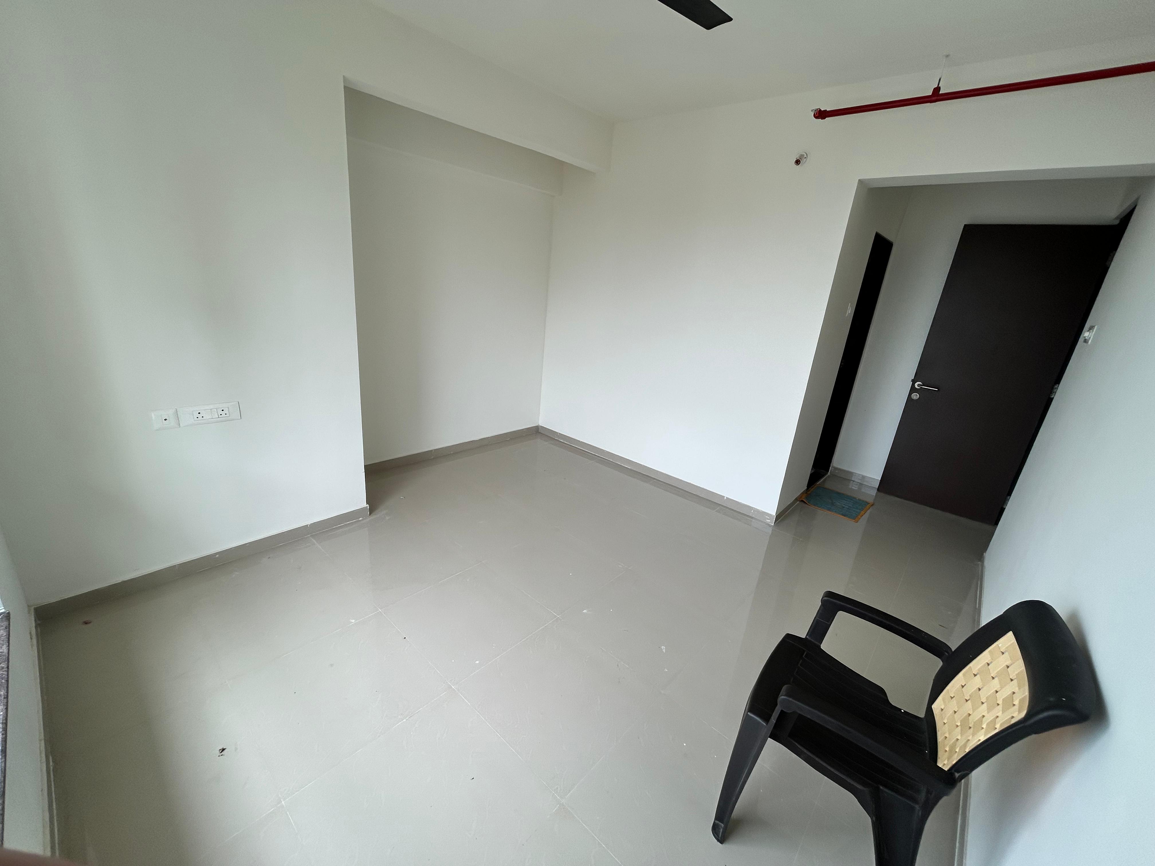1 BHK + Pooja Room Apartment For Rent in Raunak Bliss