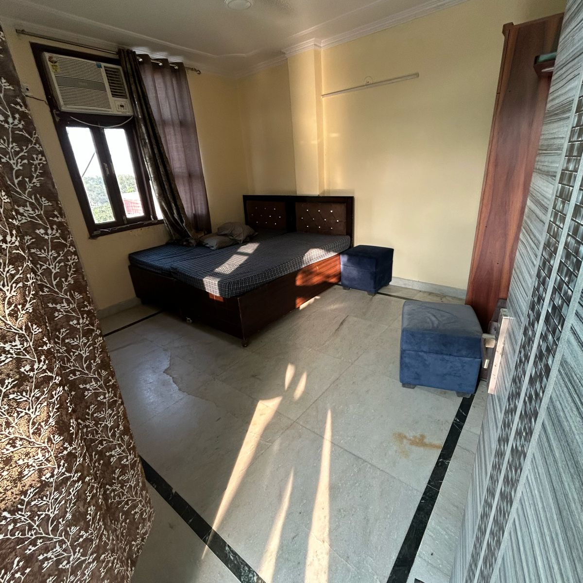 1 BHK + Pooja Room Builder Floor For Rent in Kotla Mubarakpur 