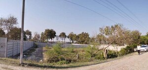  Plot For Sale in Kanpur Road