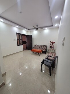 4 BHK + Study Room Builder Floor For Sale in Duplex Mig Plus Mig
