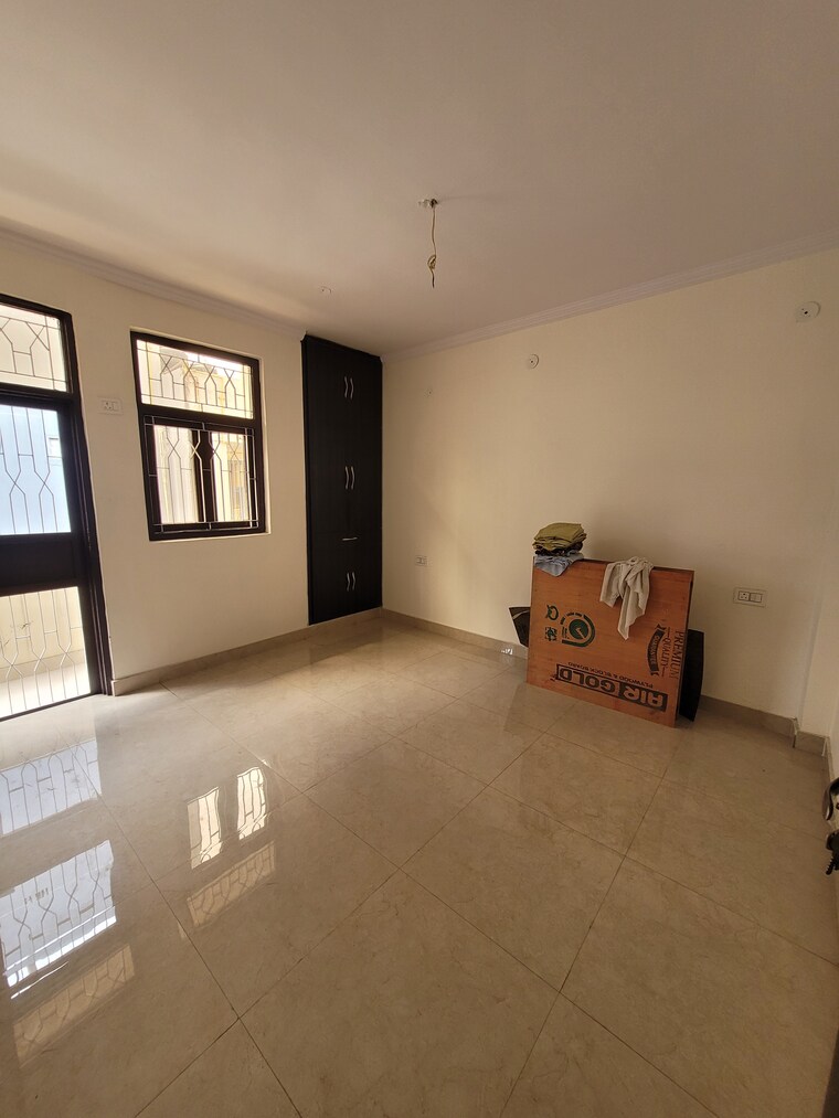Bedroom, dilshad colony 4 Bedroom 1800 Sq.Ft. Builder Floor In Dilshad Colony Delhi 9325979