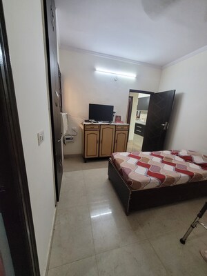 Master Bedroom in 4 BHK Builder Floor at Dilshad Colony – for Sale