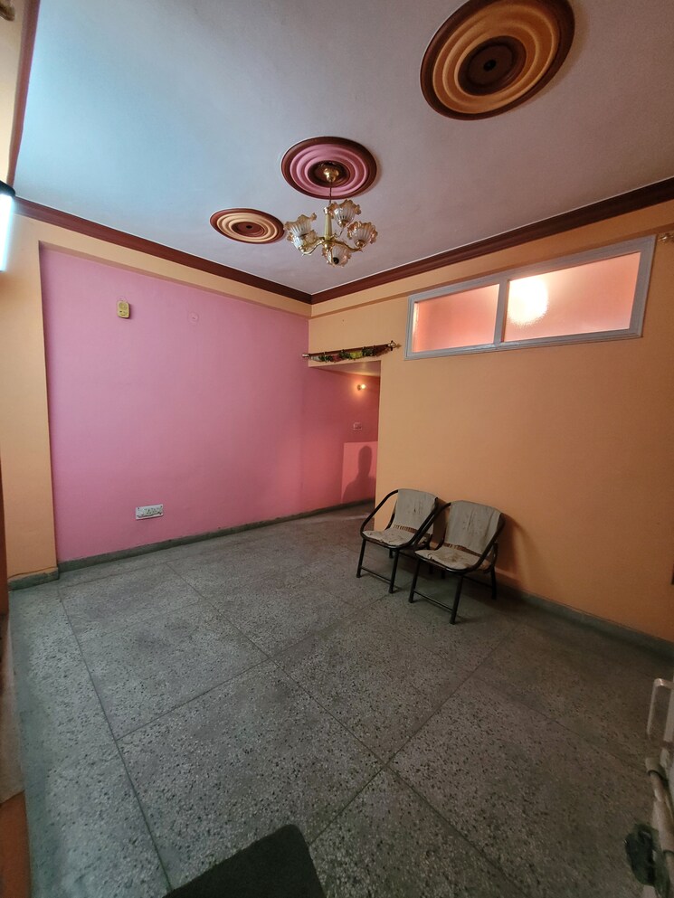 Room, dilshad colony 1 Bedroom 450 Sq.Ft. Builder Floor In Dilshad Colony Delhi 9325998