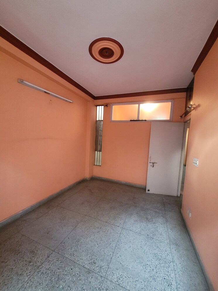 Master Bedroom, dilshad colony 1 Bedroom 450 Sq.Ft. Builder Floor In Dilshad Colony Delhi 9325998