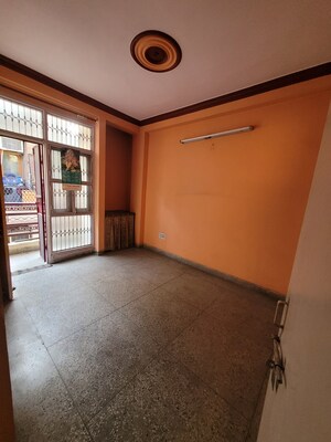 Bedroom in 1 BHK Builder Floor at Dilshad Colony – for Sale