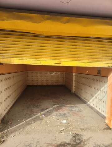  Shop For Rent in Dilshad Garden
