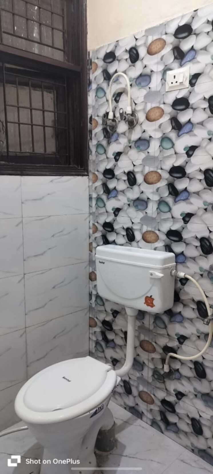 Bathroom, mayur vihar 1.5 Bedroom 450 Sq.Ft. Builder Floor In Mayur Vihar Delhi 9326037