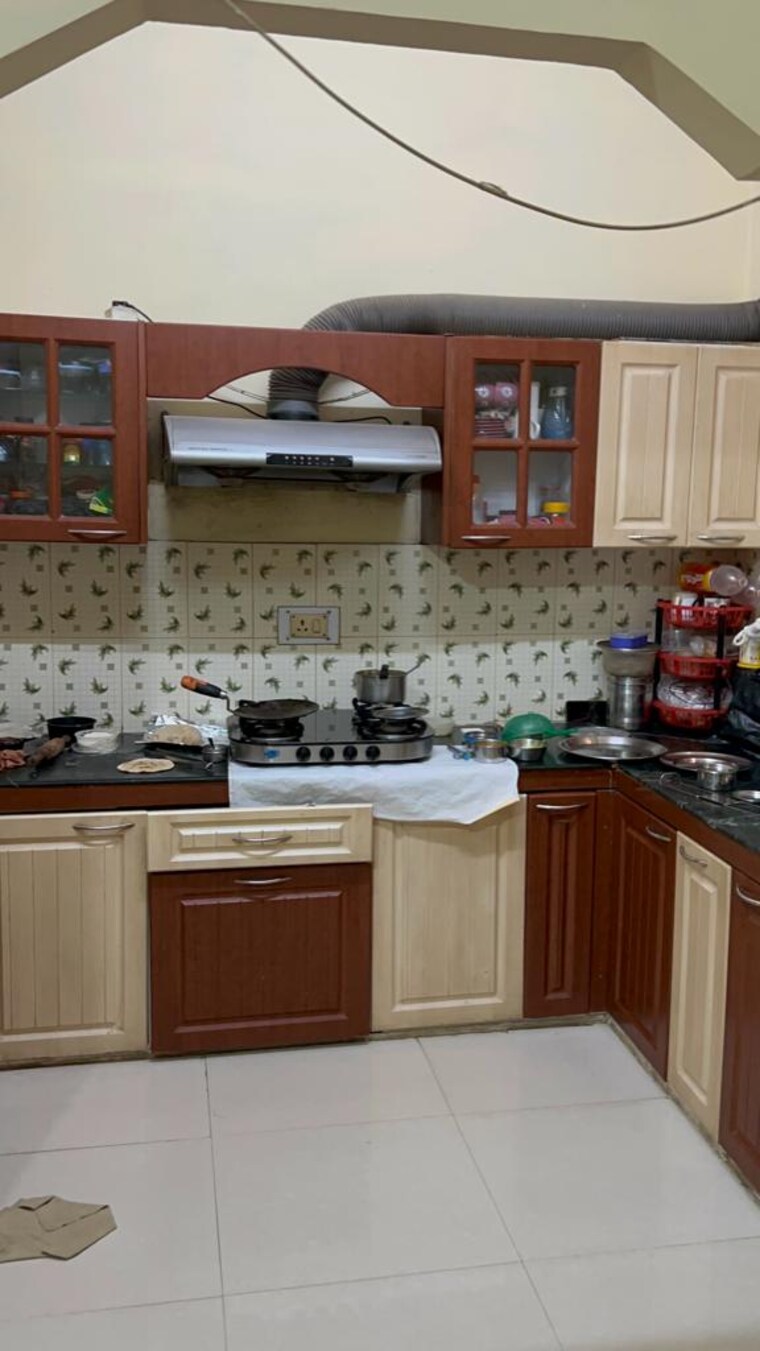 Kitchen, indira nagar 2 Bedroom 1200 Sq.Ft. Villa In Indira Nagar Lucknow 9326044