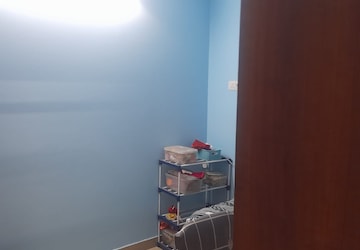 3.5 BHK Apartment at Mayur Vihar – for Rent