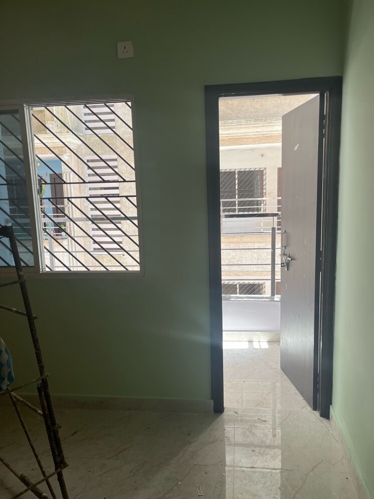 Room, pundag 3 Bedroom 1525 Sq.Ft. Apartment In Pundag Ranchi 9326081