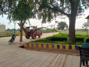  Plot – Exterior View View at Gwalior Road - for Sale