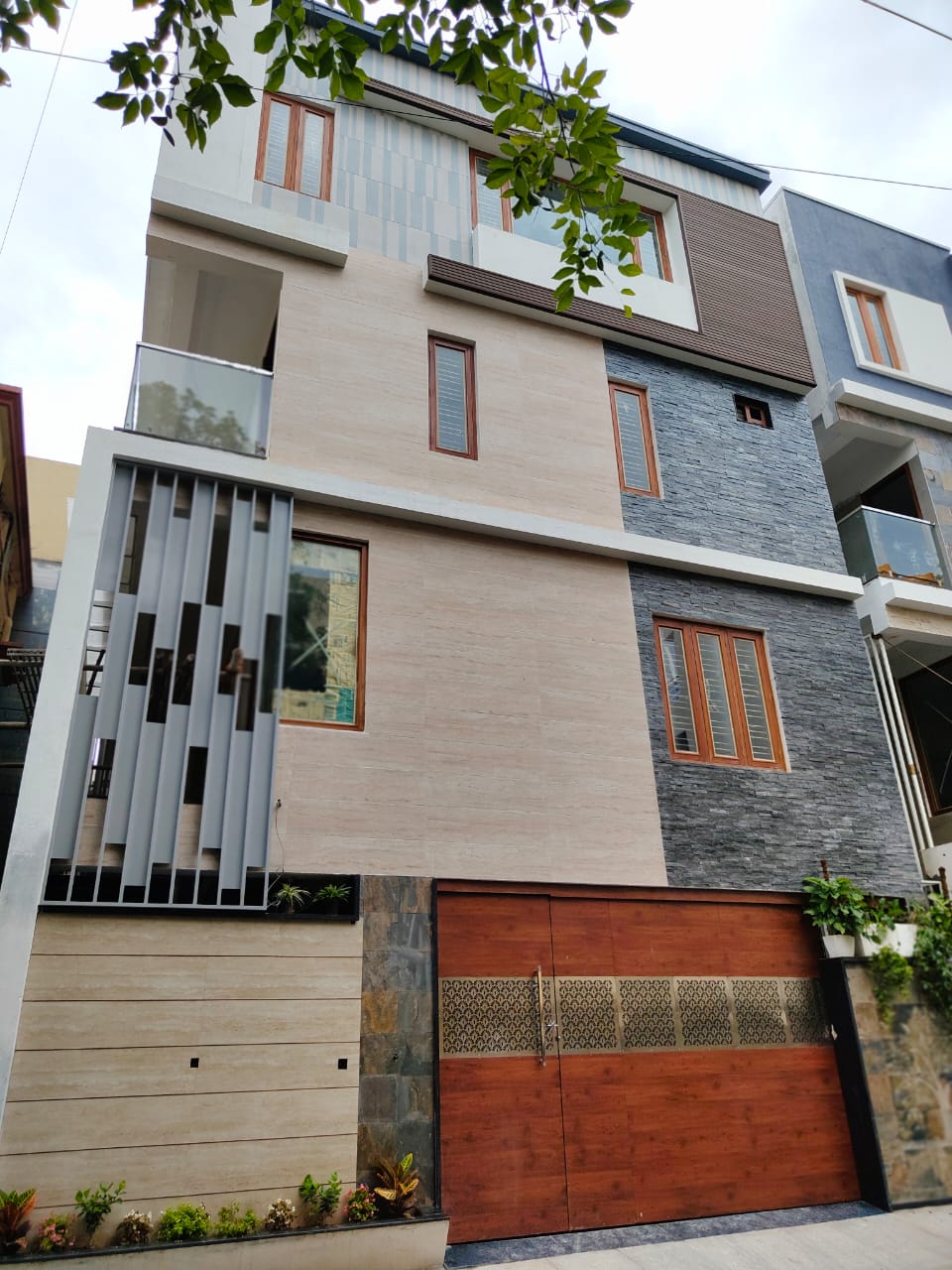 4 BHK + Pooja Room Villa For Sale in JP Nagar