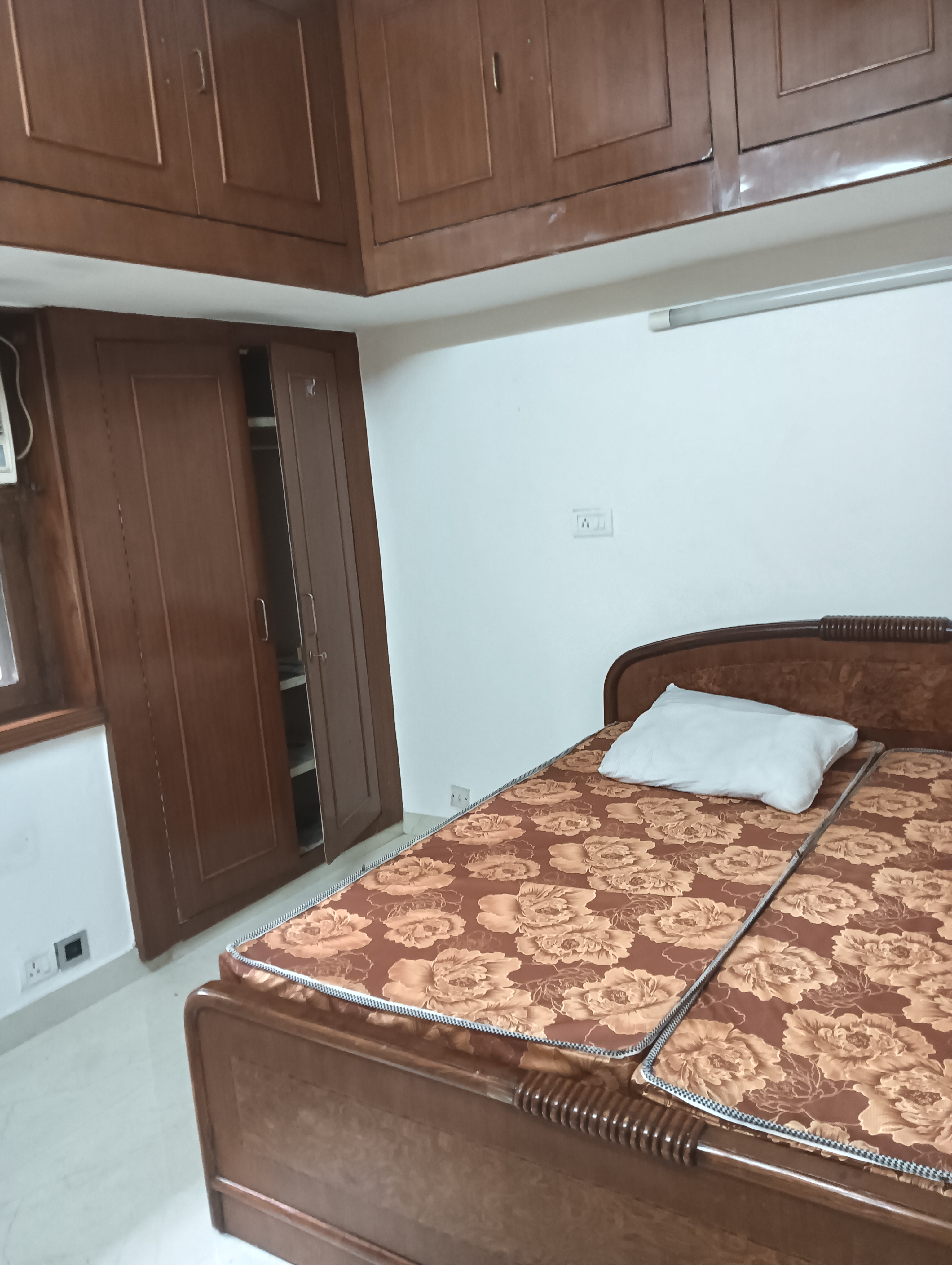 2 BHK Builder Floor For Rent in Lajpat Nagar I
