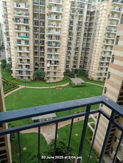 3 BHK Apartment For Sale in Bestech Park View City 2