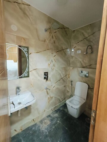 Bathroom in 1 BHK Builder Floor at Saket – for Rent