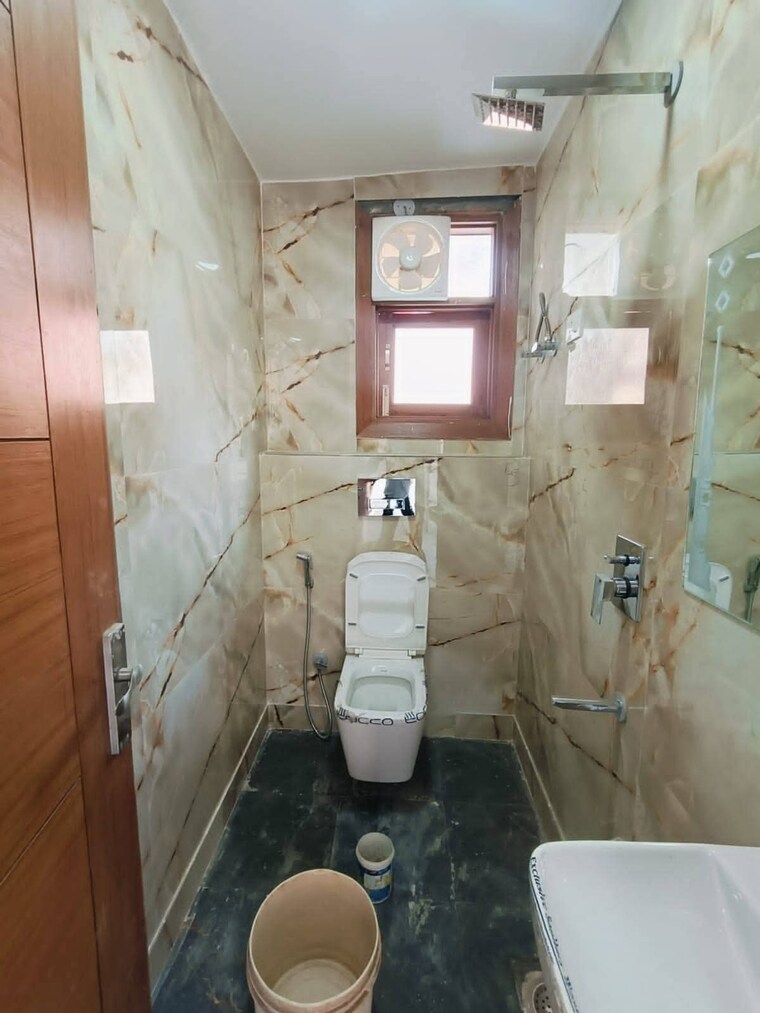 Bathroom, saket 1 Bedroom 500 Sq.Ft. Builder Floor In Saket Delhi 9326126