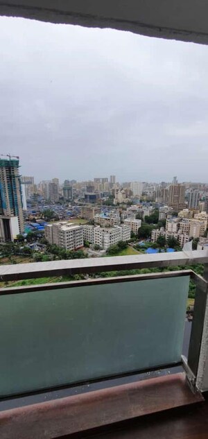 Swimming Pool in 2 BHK Apartment at Imperial Heights Goregaon West, Goregaon West – for Sale