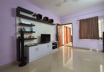 Living Room in 2 BHK Apartment at Whitefield – for Rent