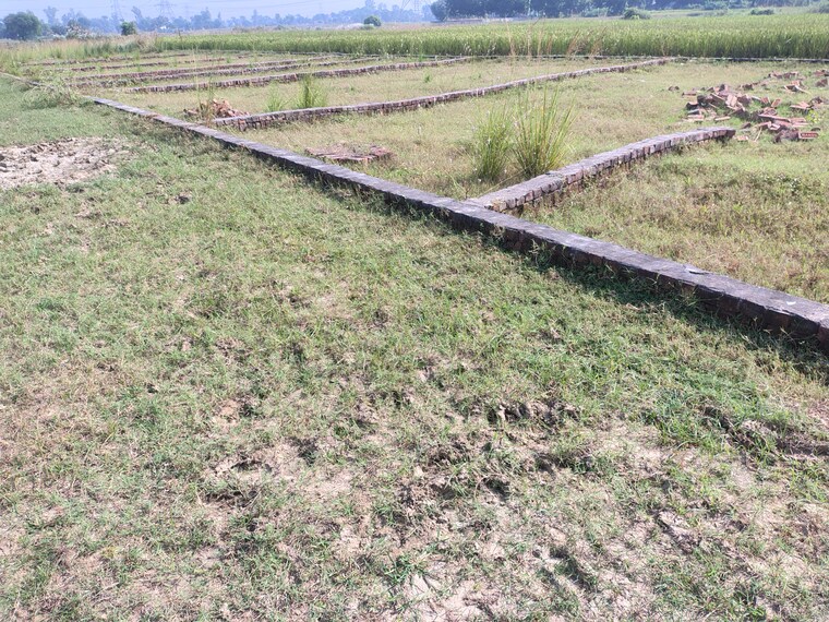 Garden, khorabar  1200 Sq.Ft. Plot In Khorabar Gorakhpur 9326182