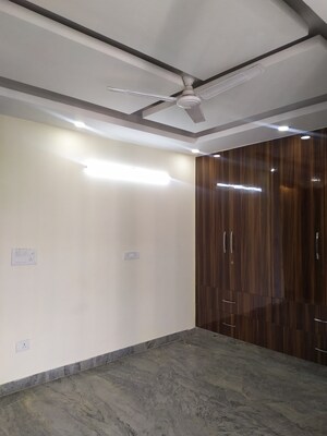 Master Bedroom in 2 BHK Builder Floor at Kalkaji – for Rent