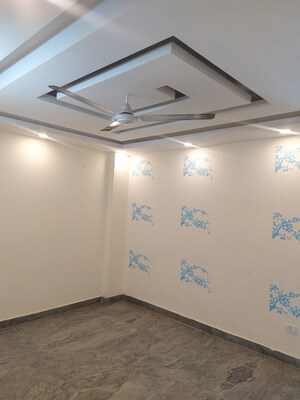 2 BHK Builder Floor For Rent in Kalkaji