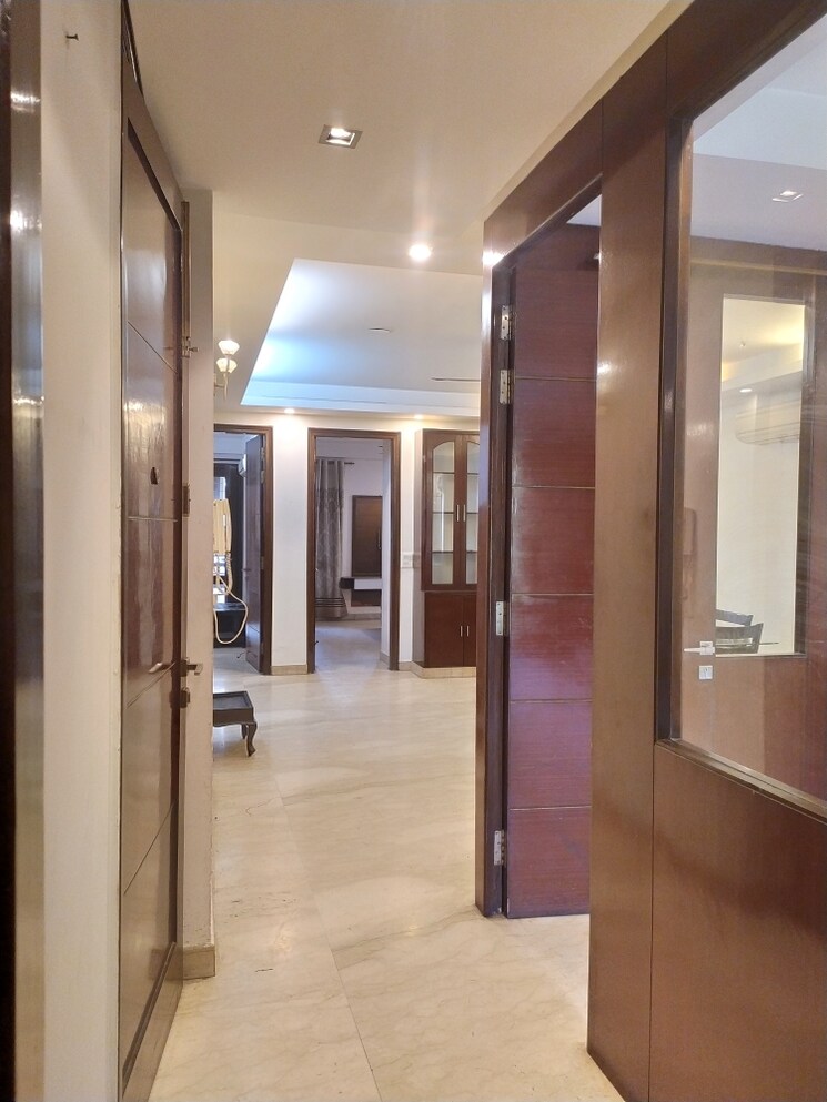 undefined, greater kailash i 3 Bedroom 3000 Sq.Ft. Builder Floor In Greater Kailash I Delhi 9326171