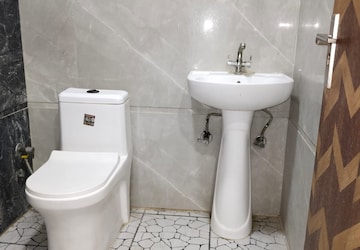 4 BHK Builder Floor For Rent in Panchsheel Park