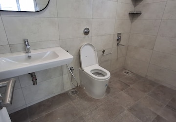 Bathroom in 3 BHK Apartment at Jayabheri The Nirvana, Gopanpally – for Rent