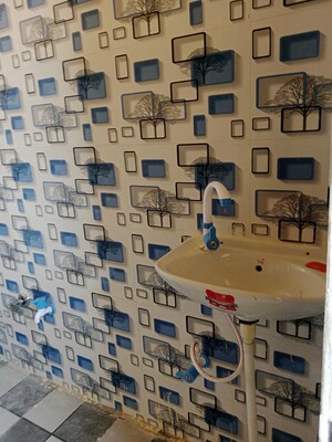 Attached Bathroom in 1.5 BHK Builder Floor at Sector 18 – for Rent