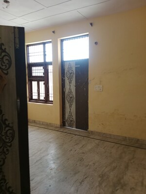 Room in 2 BHK Independent House at Sector 18 – for Rent