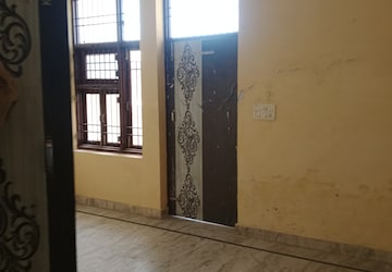 Room in 2 BHK Independent House at Sector 18 – for Rent