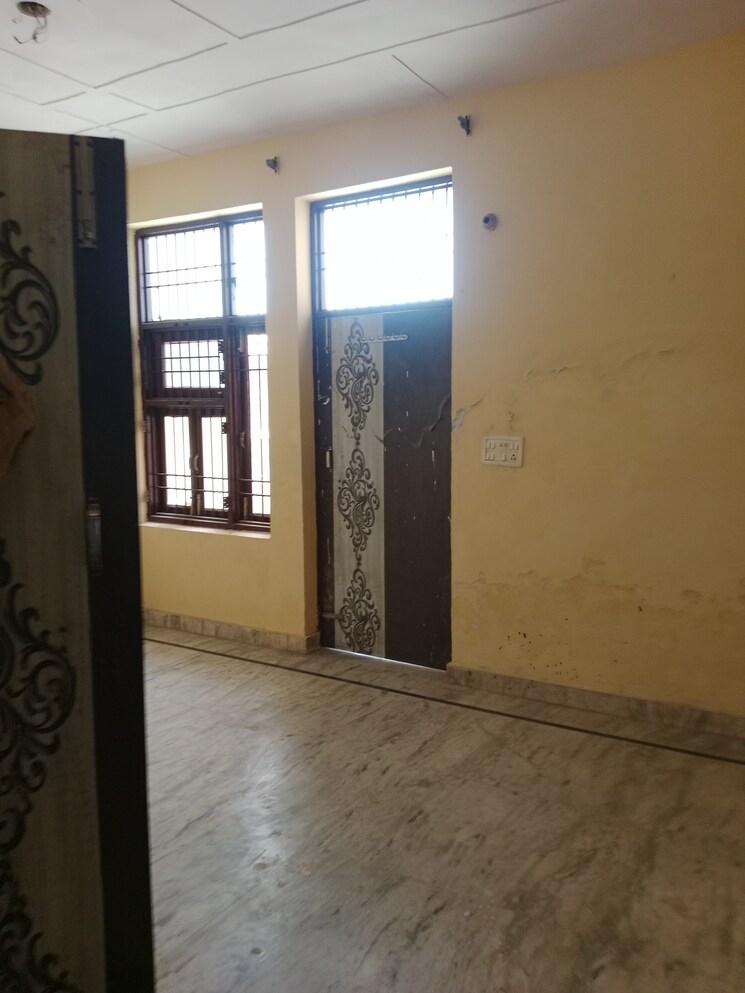 Room, sector 18 2 Bedroom 800 Sq.Ft. Independent House In Sector 18 Panipat 9326240