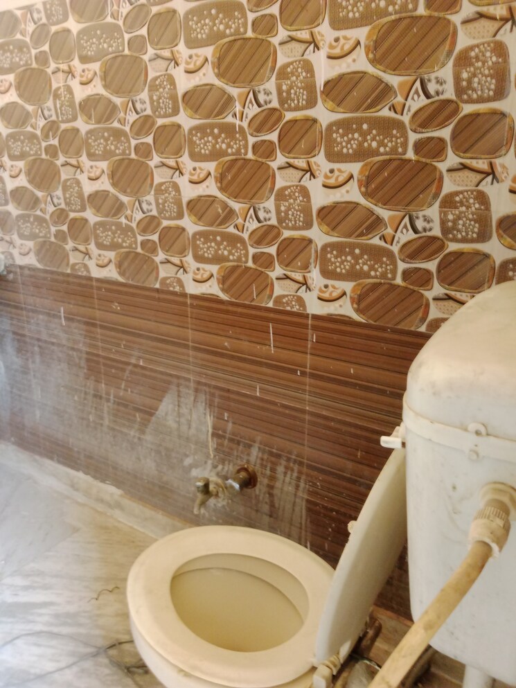 Bathroom, sector 18 2 Bedroom 800 Sq.Ft. Independent House In Sector 18 Panipat 9326240