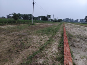  Plot – Garden View at Jankipuram Extension - for Sale