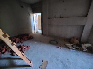 Room in 3 BHK Apartment at Pradhan Nagar – for Sale