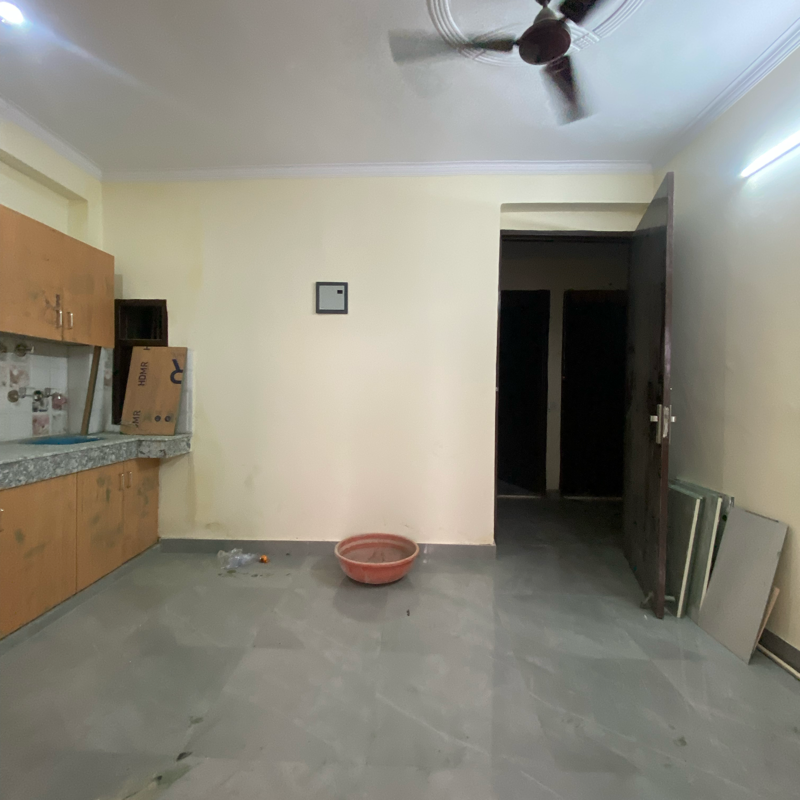 1 BHK + Servant Room Builder Floor For Rent in Chattarpur
