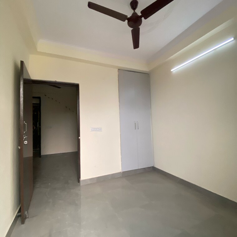 Room, chattarpur 1 Bedroom 500 Sq.Ft. Builder Floor In Chattarpur Delhi 9326276