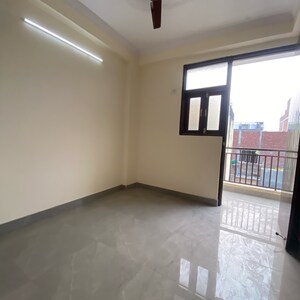 1 BHK Builder Floor For Rent in Chattarpur