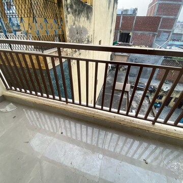 Balcony in 1 BHK Builder Floor at Chattarpur – for Rent