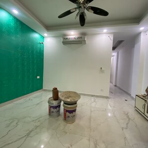 Team Area in 3 BHK Builder Floor at Chattarpur – for Rent