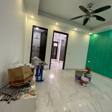 Living Room in 3 BHK Builder Floor at Chattarpur – for Rent